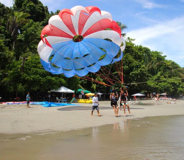 PARASAILING - Image 4